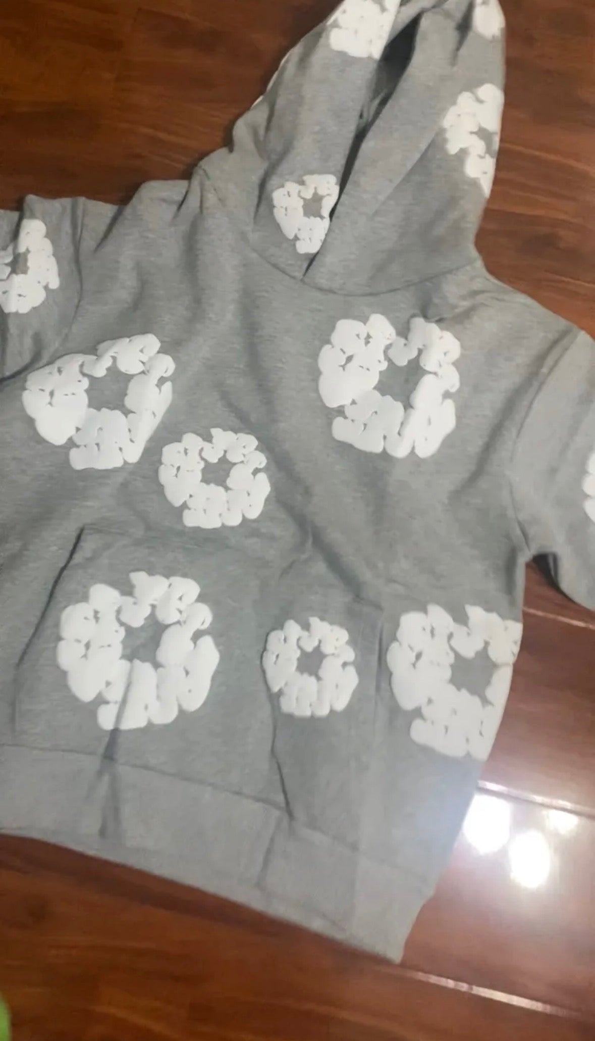 Tears hoodie grey
